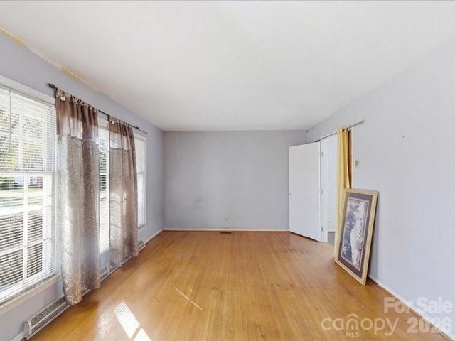 2523 Briargrove Drive, Charlotte, NC 28215