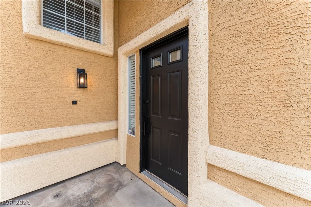 9413 Valencia Canyon Drive, Las Vegas, NV 89117 — photo 4