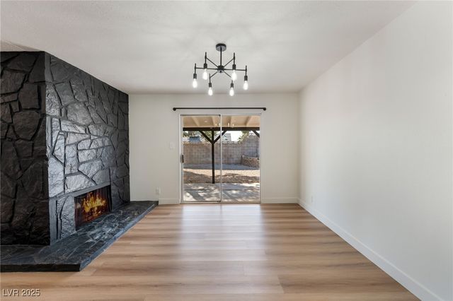 4461 Bennett Drive, Las Vegas, NV 89121