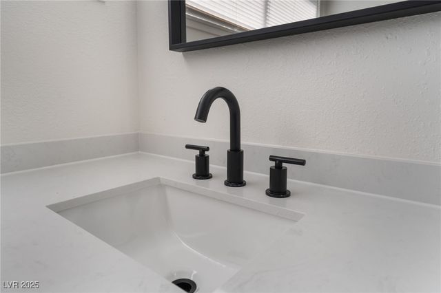 4461 Bennett Drive, Las Vegas, NV 89121