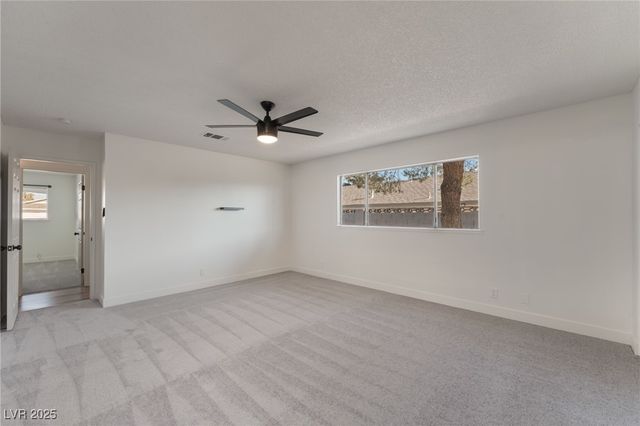 4461 Bennett Drive, Las Vegas, NV 89121