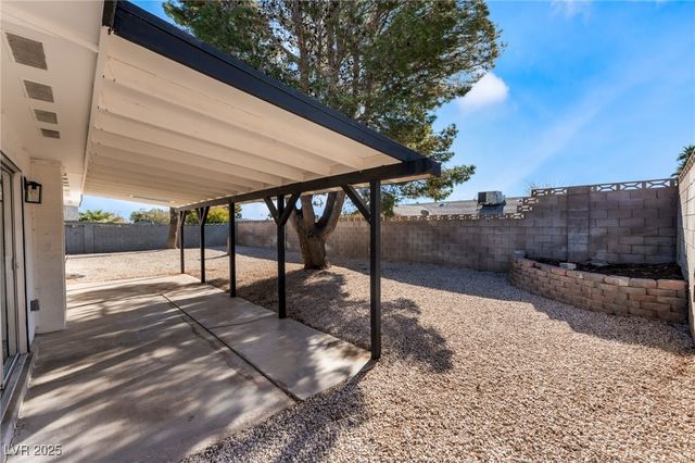 4461 Bennett Drive, Las Vegas, NV 89121