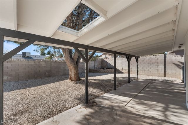 4461 Bennett Drive, Las Vegas, NV 89121