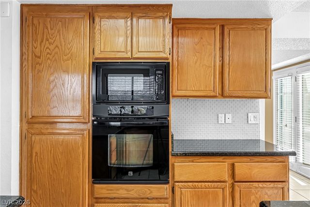 9101 Anchor Cove Court, Las Vegas, NV 89117