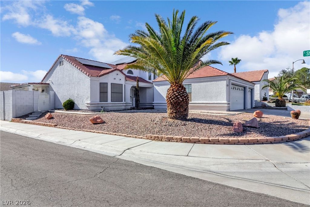 9101 Anchor Cove Court, Las Vegas, NV 89117