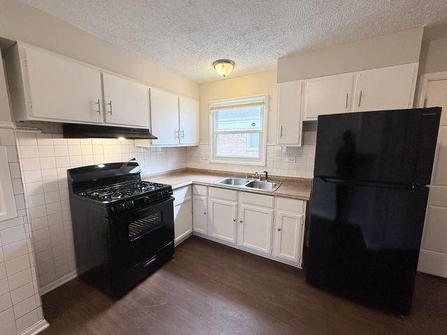 14610 Blackstone Avenue, Dolton, IL 60419