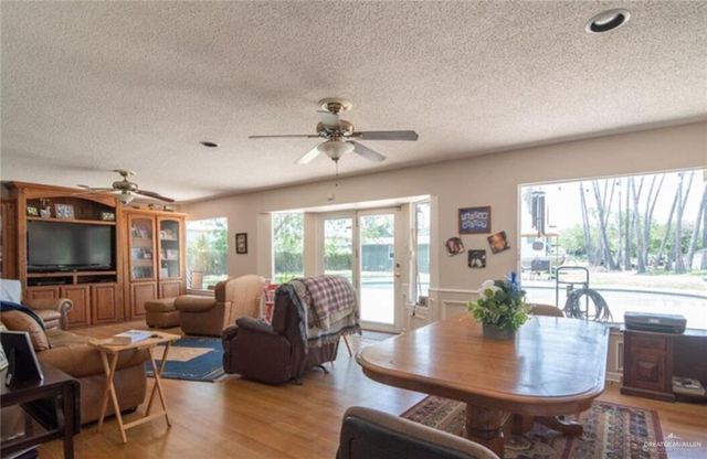 2517 E Mile 4 Road, Mission, TX 78573
