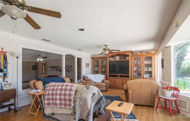 2517 E Mile 4 Road, Mission, TX 78573