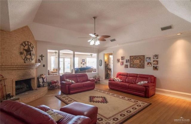 2517 E Mile 4 Road, Mission, TX 78573