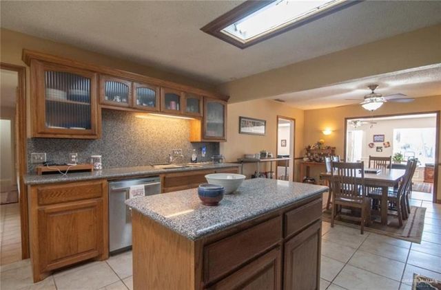 2517 E Mile 4 Road, Mission, TX 78573