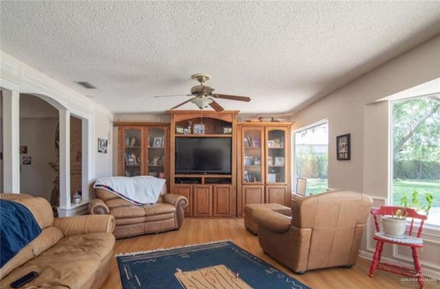 2517 E Mile 4 Road, Mission, TX 78573