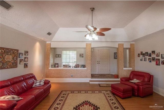 2517 E Mile 4 Road, Mission, TX 78573