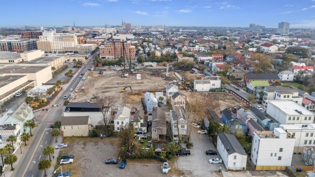 66 Line Street Apt B, Charleston, SC 29403