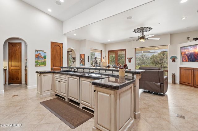 4680 W DISTANT VIEW Trail, Prescott, AZ 86305