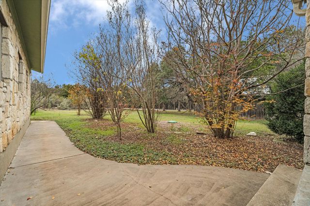 45 La Buena Vista DR, Wimberley, TX 78676