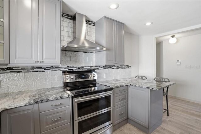7522 4TH AVENUE W, Bradenton, FL 34209