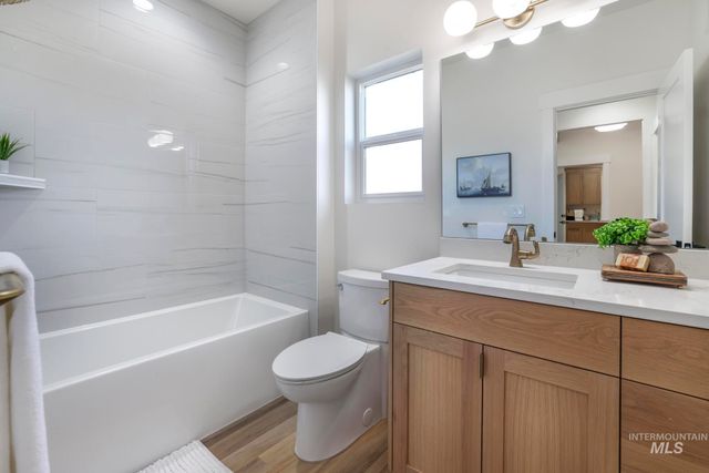 561 Canyon Mist Dr., Twin Falls, ID 83301