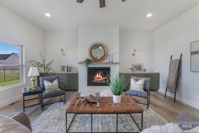 561 Canyon Mist Dr., Twin Falls, ID 83301