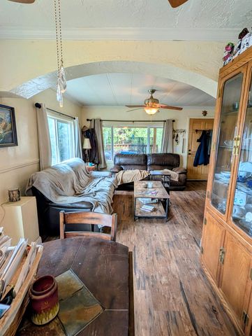 47233 Todd Eymann Road, Miramonte, CA 93641