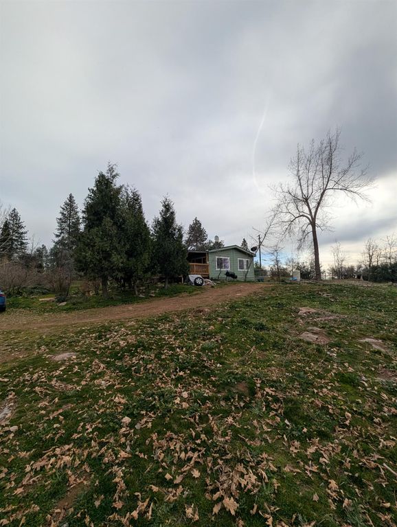 Image 28 of property listing at 47233 Todd Eymann Road, Miramonte, CA 93641