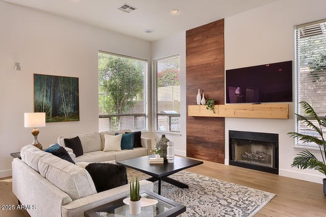 12728 E Kalil Drive, Scottsdale, AZ 85259