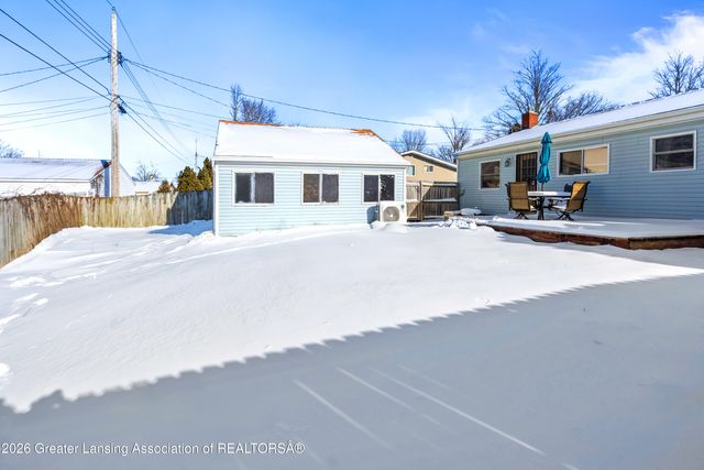 4806 Lyncott Drive, Lansing, MI 48910