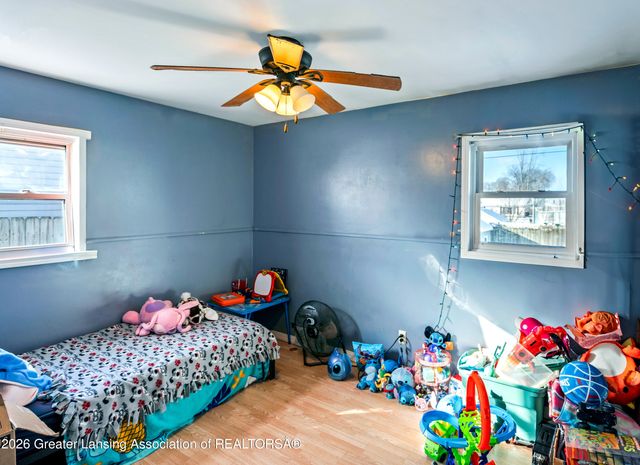 4806 Lyncott Drive, Lansing, MI 48910