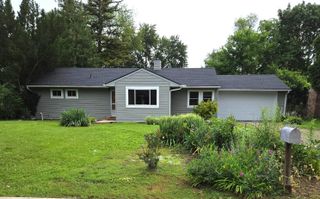 2569 Easy Street, Ann Arbor, MI 48104