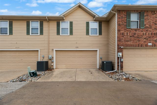 2320 Durango Ridge Drive, Bedford, TX 76021