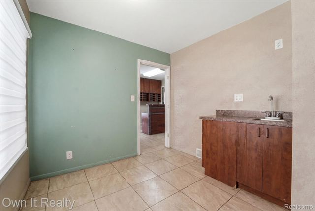 7247 Schaefer Road, Dearborn, MI 48126