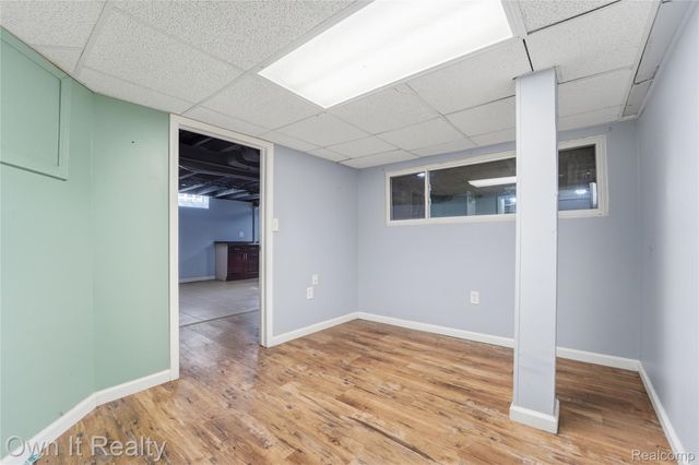 7247 Schaefer Road, Dearborn, MI 48126