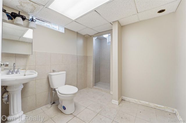7247 Schaefer Road, Dearborn, MI 48126