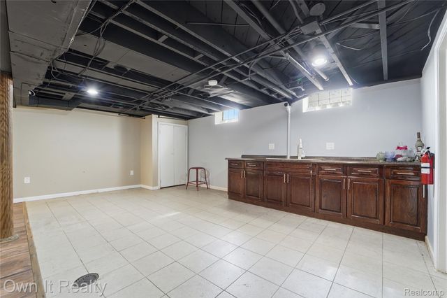 7247 Schaefer Road, Dearborn, MI 48126