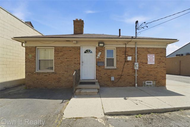 7247 Schaefer Road, Dearborn, MI 48126