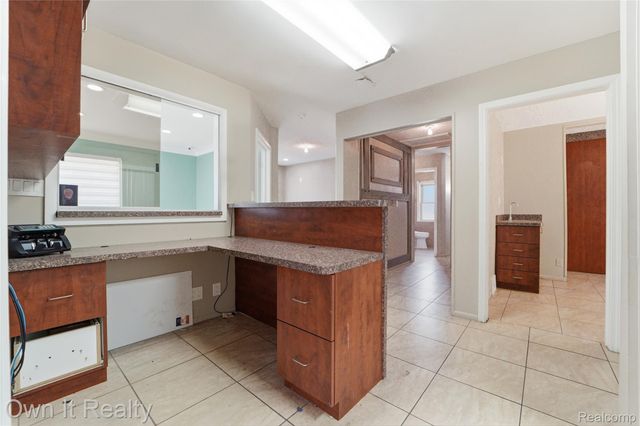 7247 Schaefer Road, Dearborn, MI 48126