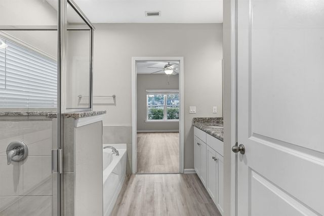 1105 Laurel Valley Dr, Orange Park, FL 32065