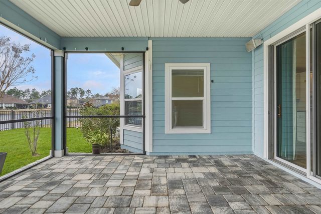 1105 Laurel Valley Dr, Orange Park, FL 32065