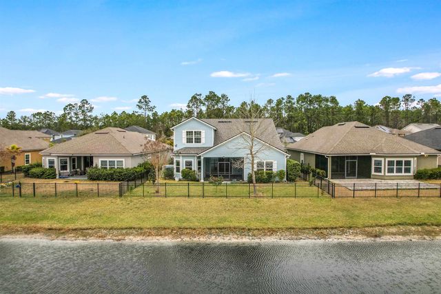 1105 Laurel Valley Dr, Orange Park, FL 32065