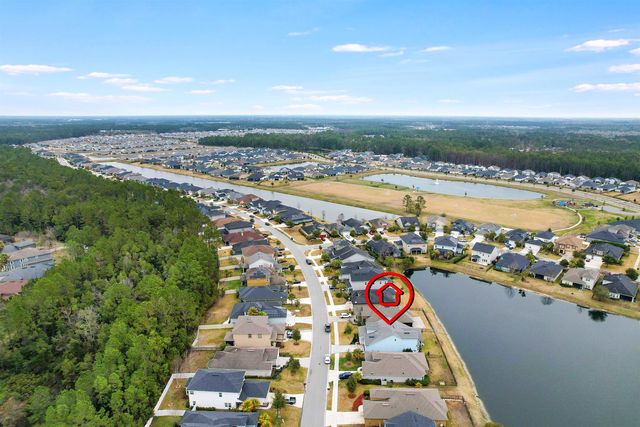 1105 Laurel Valley Dr, Orange Park, FL 32065