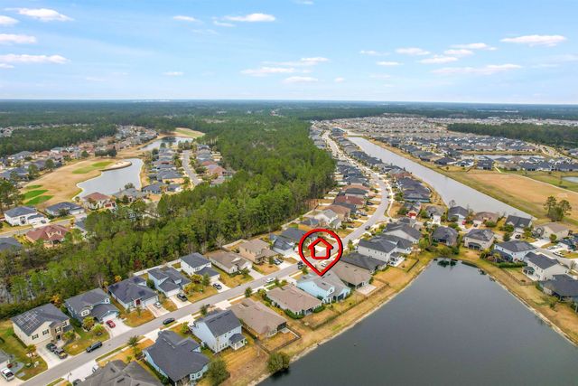 1105 Laurel Valley Dr, Orange Park, FL 32065