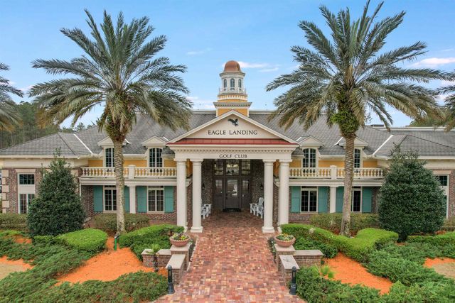 1105 Laurel Valley Dr, Orange Park, FL 32065