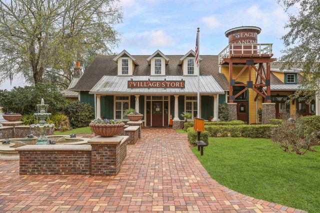 1105 Laurel Valley Dr, Orange Park, FL 32065