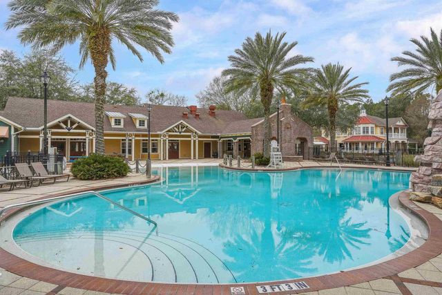 1105 Laurel Valley Dr, Orange Park, FL 32065