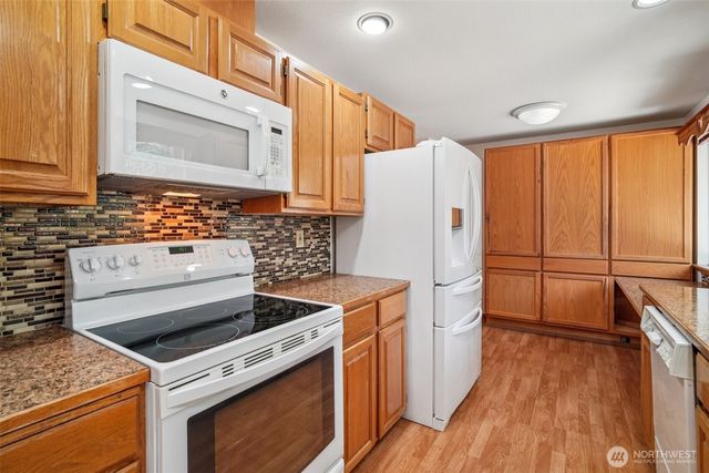 21428 124th Avenue SE, Kent, WA 98031