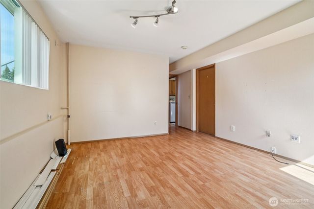 21428 124th Avenue SE, Kent, WA 98031