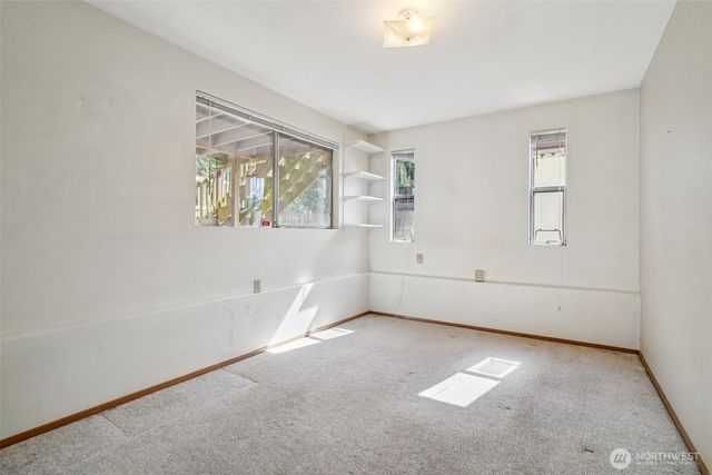 21428 124th Avenue SE, Kent, WA 98031