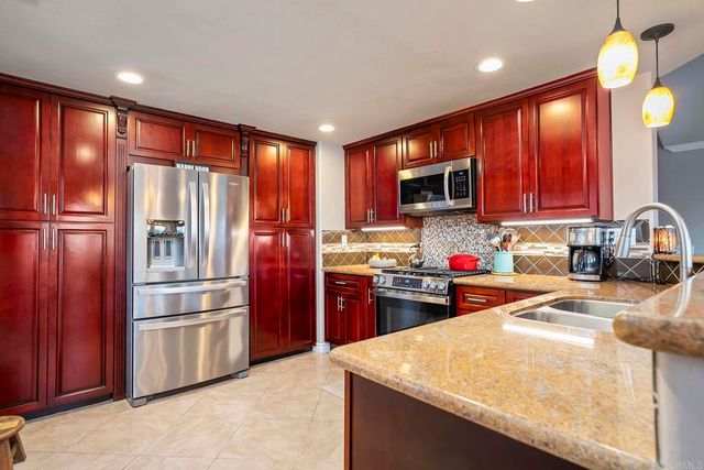1357 GOLDEN HARVEST LN, El Cajon, CA 92019
