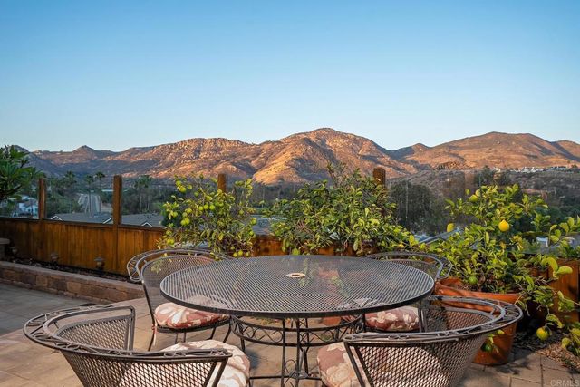 1357 GOLDEN HARVEST LN, El Cajon, CA 92019