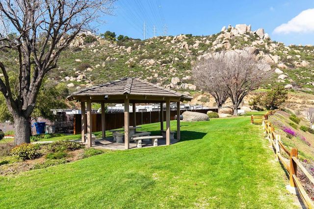 1357 GOLDEN HARVEST LN, El Cajon, CA 92019