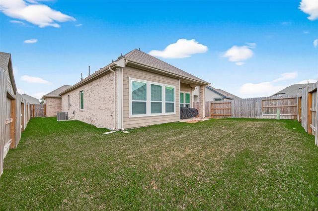 7911 Coco Verde Dr, Cypress, TX 77433